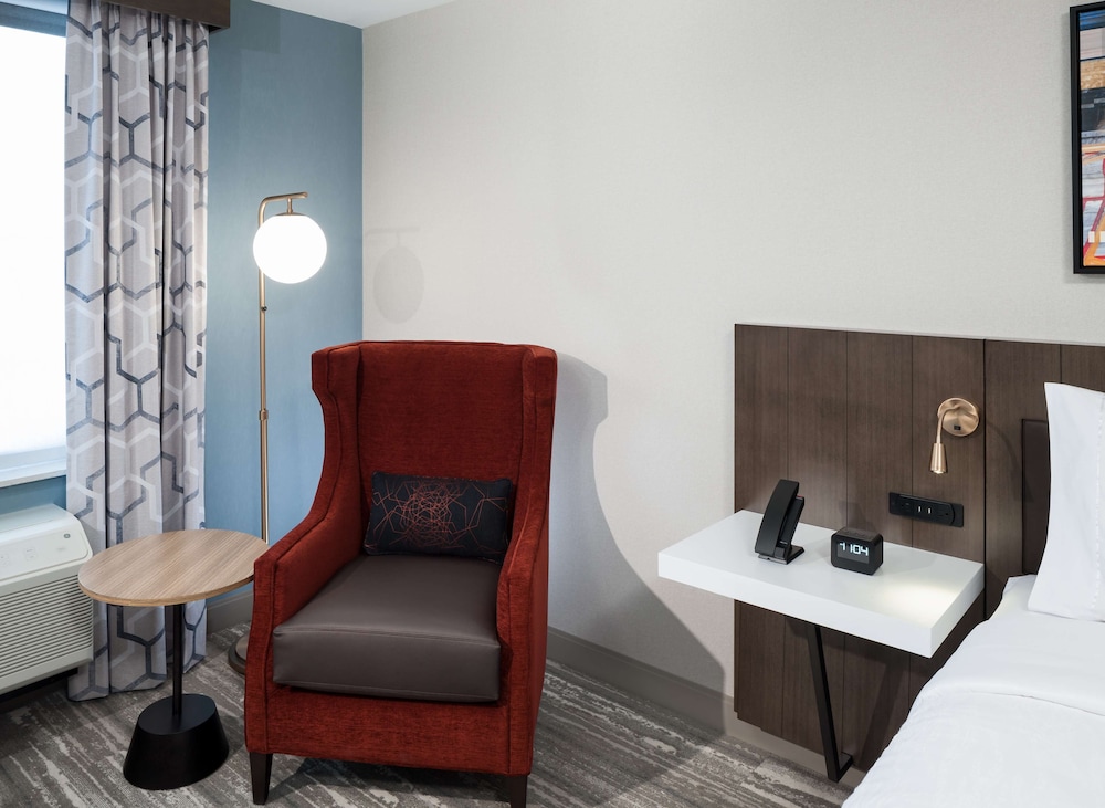 Hilton Garden Inn Madison Downtown - photo 22