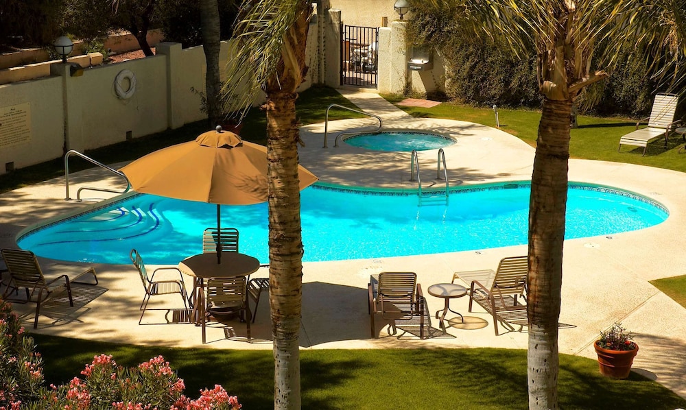 Hampton Inn Tucson Airport - photo 37
