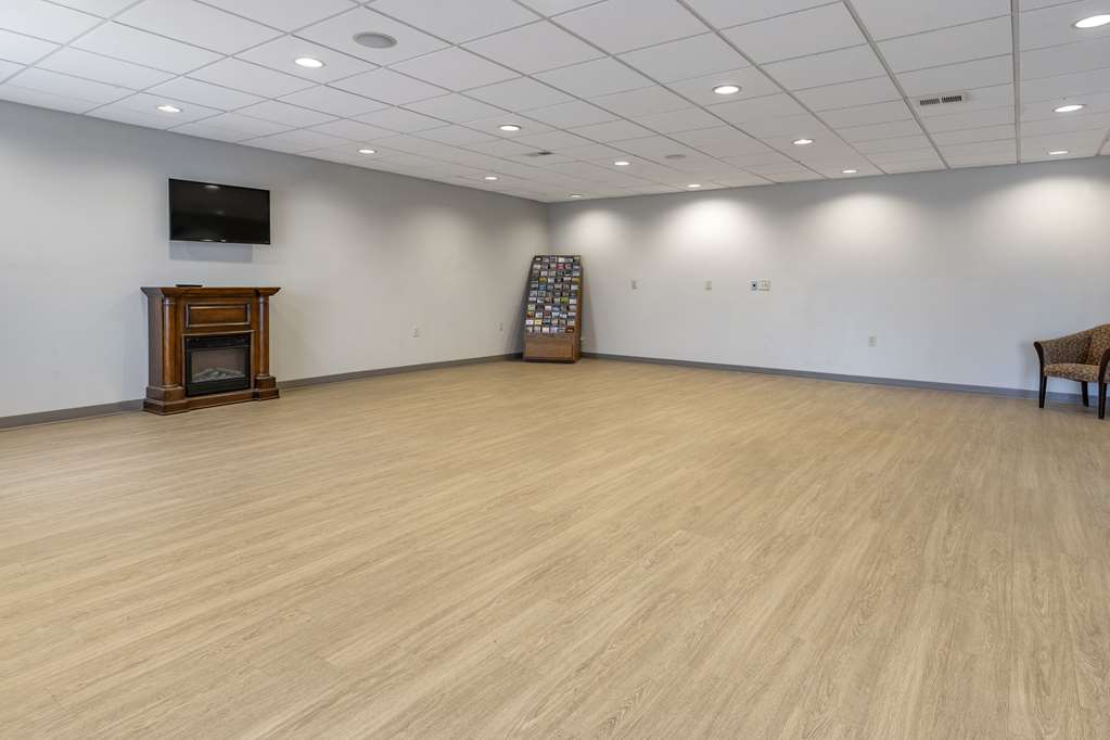 Comfort Inn & Suites Shelbyville - photo 38