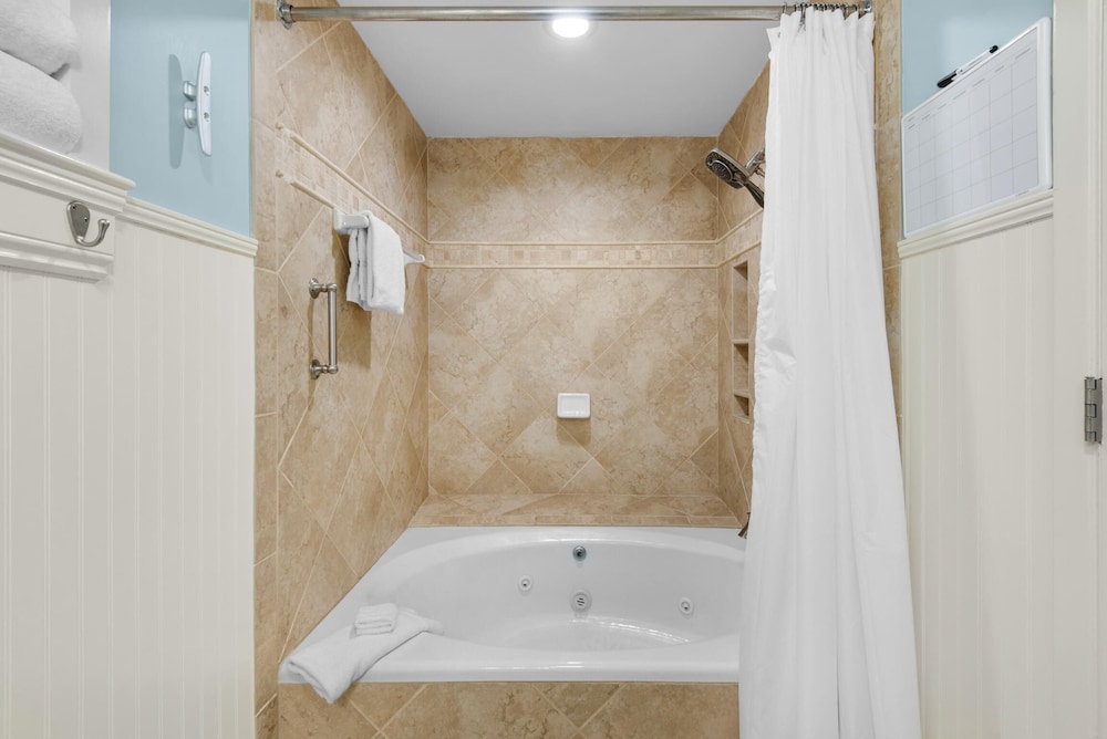 Navarre Towers 504 - photo 26