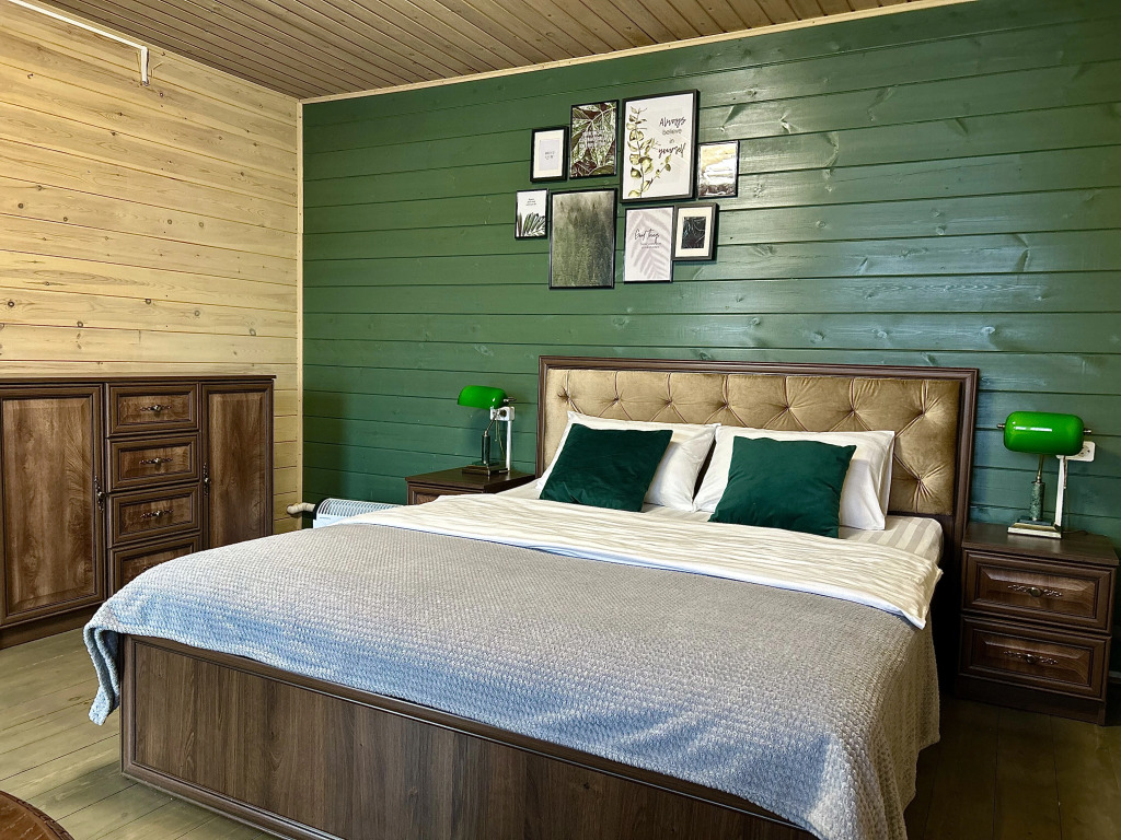 Sunrise - carbon neutral hotel in Khuzhir