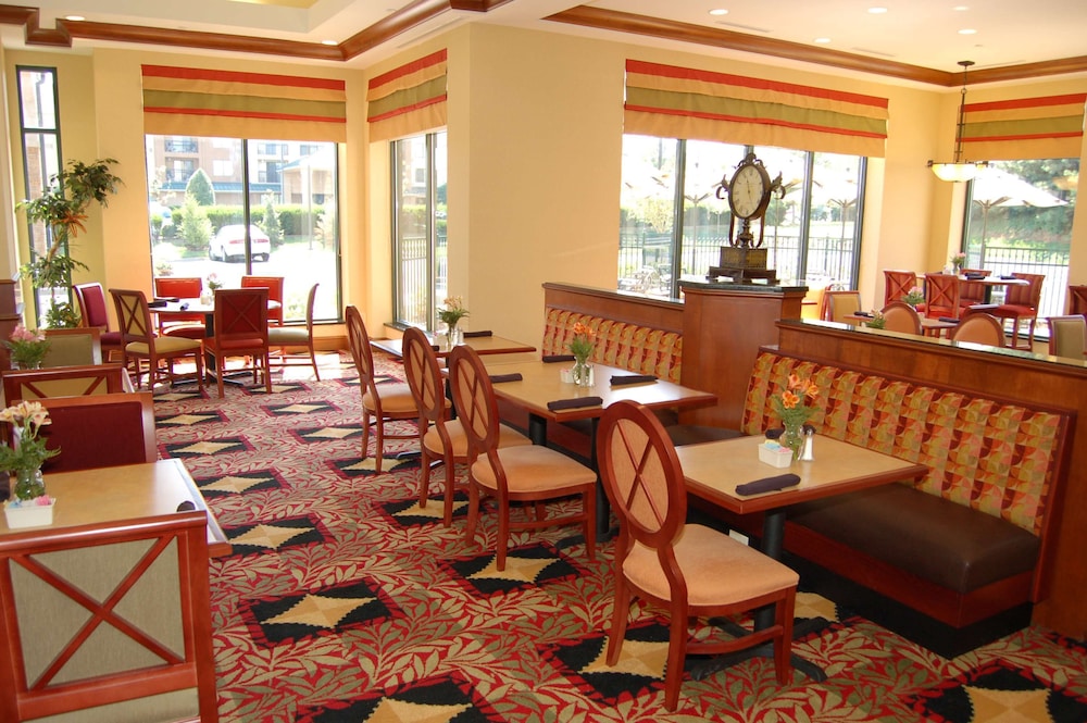 Hilton Garden Inn Bowling Green - photo 58