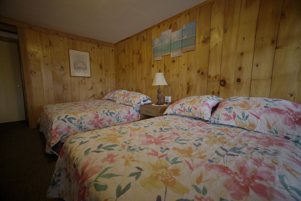Betty Doon Hotel - photo 113