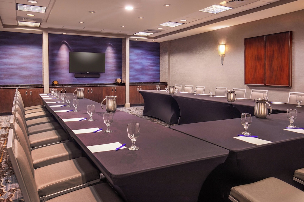 Delta Hotels by Marriott Chesapeake Norfolk - photo 38