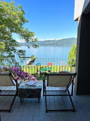 Bnbook Casa Luccio VistaLago Ispra — 4-Star Luxury Hotel in Ispra, Italy