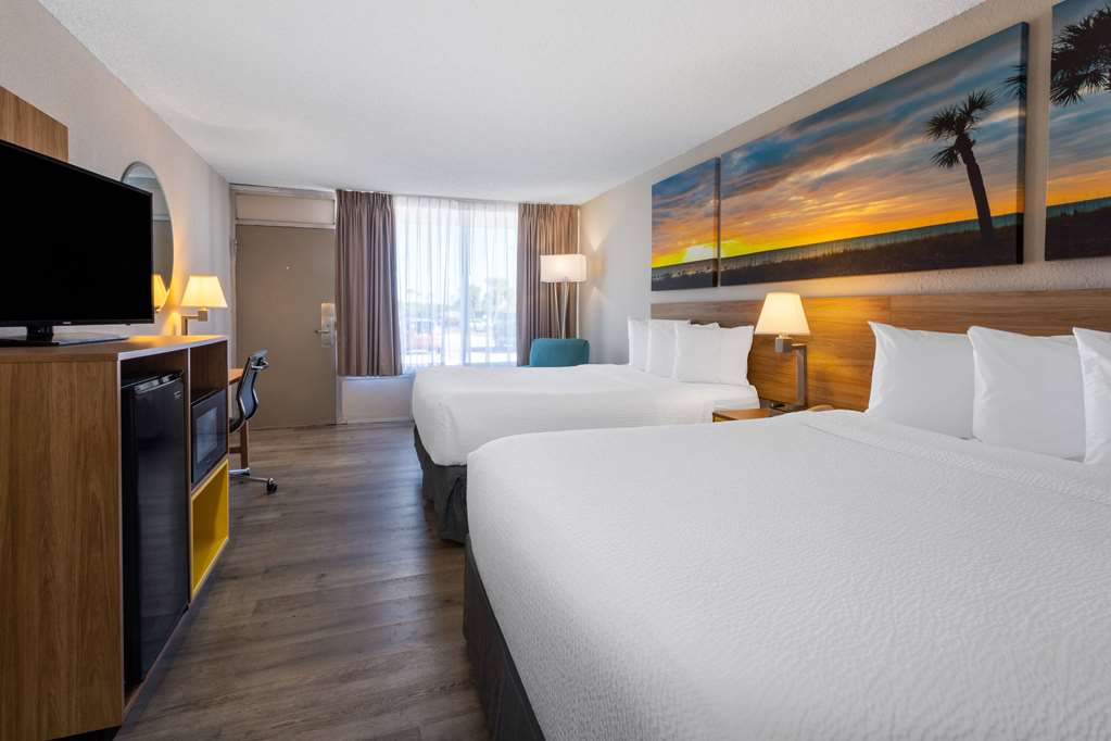 Days Inn by Wyndham Titusville Kennedy Space Center - photo 15