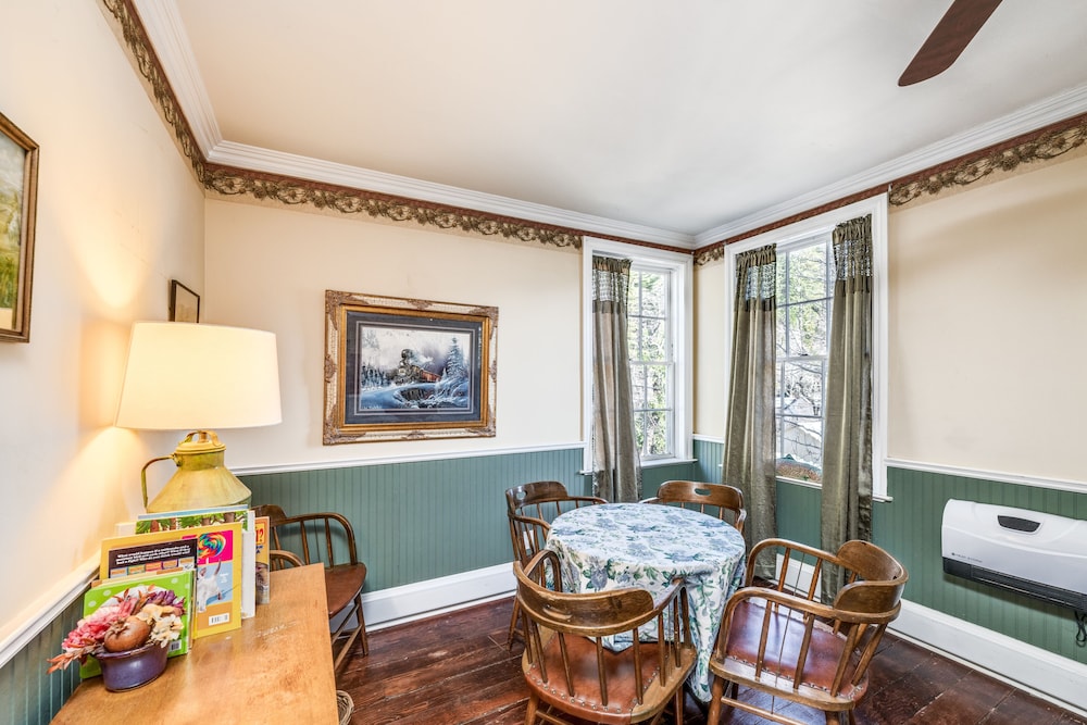 The Dutch Flat Hotel - photo 79