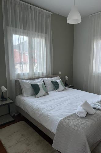Happy Home — 4-Star Luxury Hotel in Leonidio, Greece