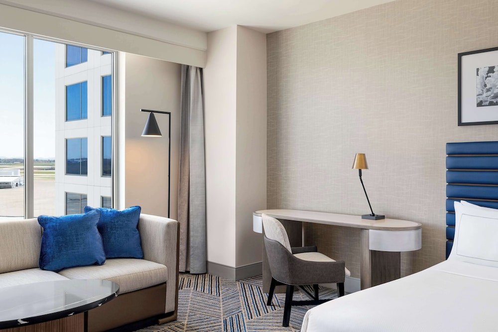 Hilton Bna Nashville Airport Terminal - photo 13