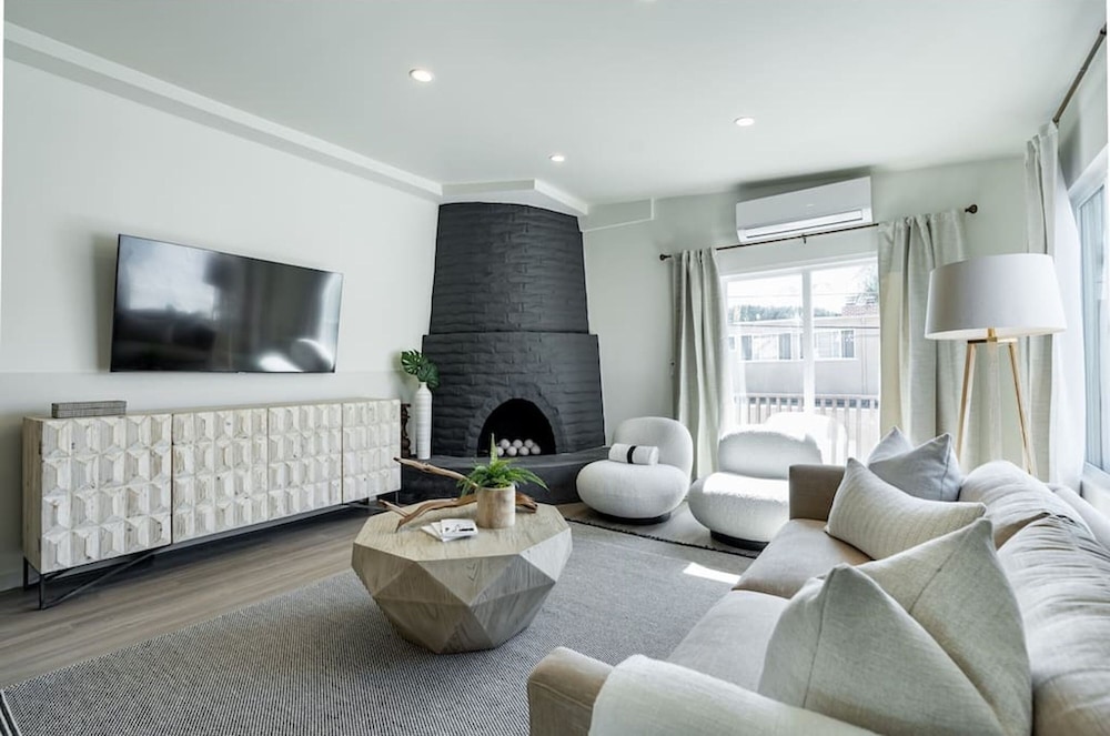 The Rosemont II la Jolla Luxury — 4-Star Luxury Hotel in La Jolla, United States