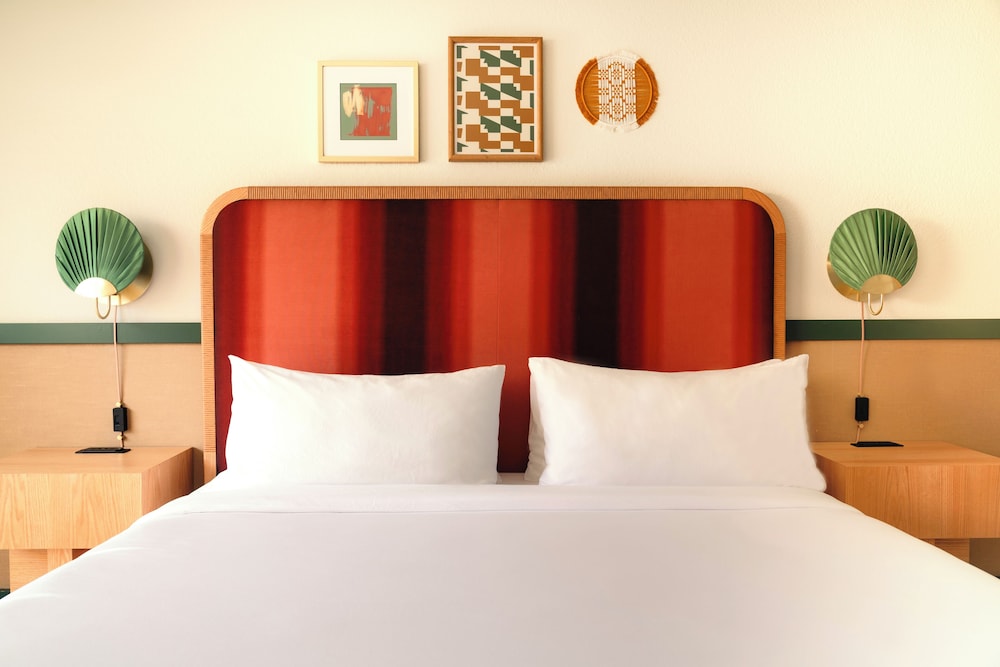Royal Sun Palm Springs - photo 10
