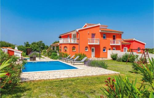 Nice Home In Sisan With Wifi — 4-Star Luxury Hotel in Liznjan, Croatia