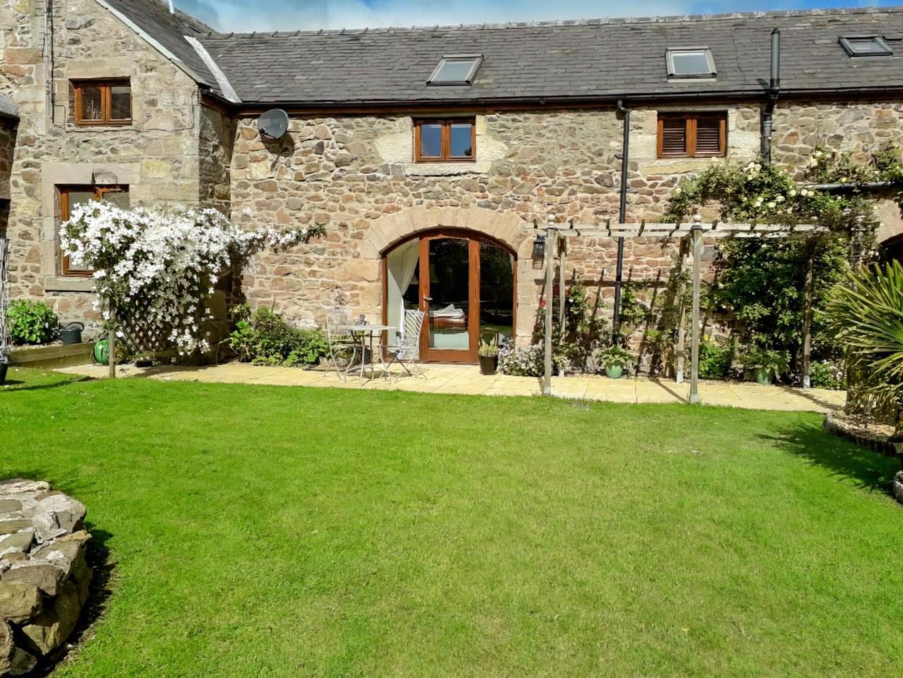 Mill Barn - carbon neutral hotel in Wooler