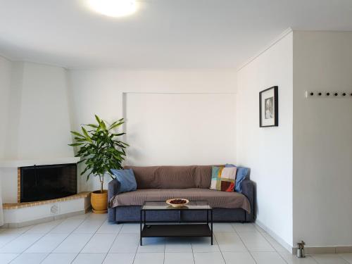 KYMA Apartments Athens Acropolis 14 — 4-Star Luxury Hotel in Athens, Greece
