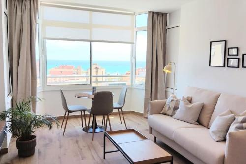 24 H Self Check In Vistas Al Mar — Torremolinos