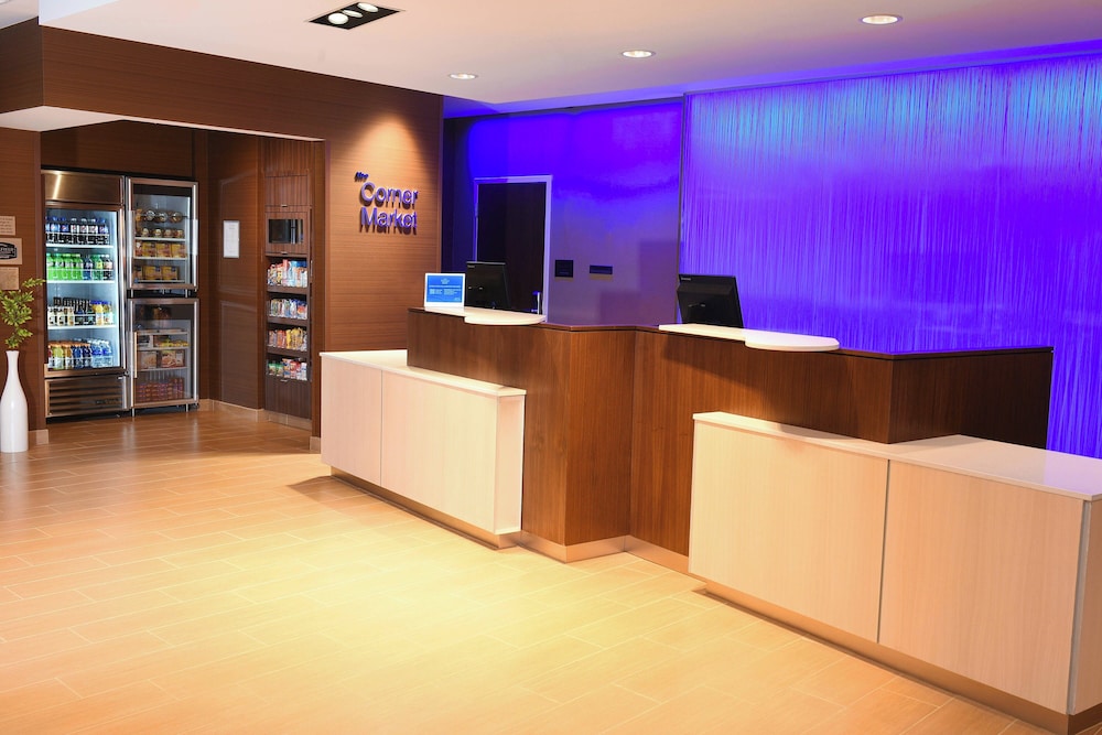 Fairfield Inn & Suites by Marriott Omaha West - photo 4
