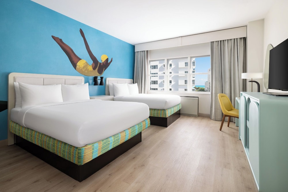 Hotel Continental Miami Beach Tapestry Collection by Hilton - photo 12
