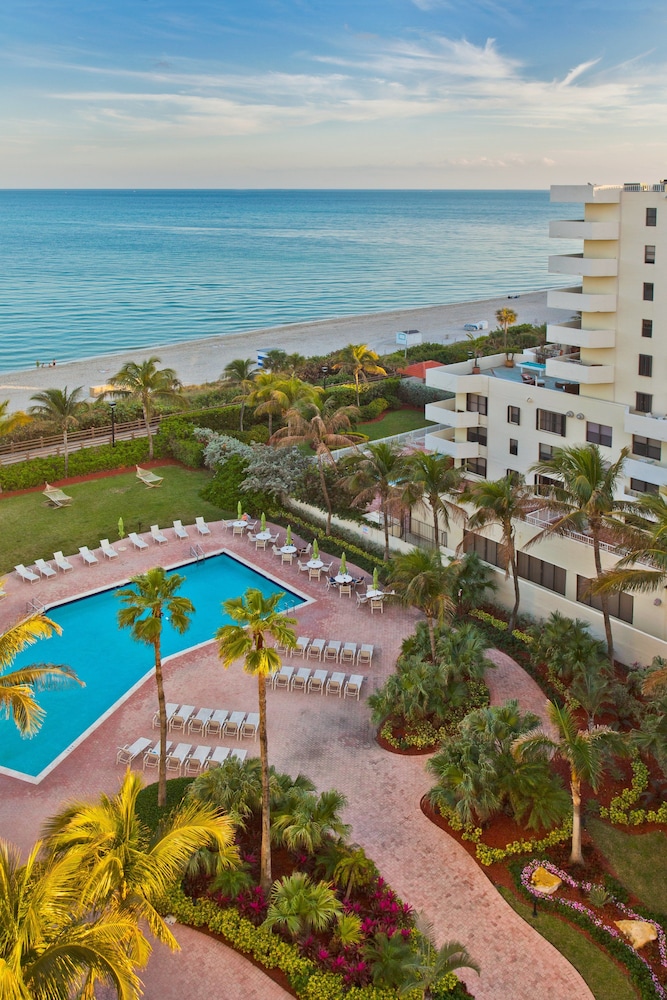 Holiday Inn Miami Beach Oceanfront by IHG - photo 75