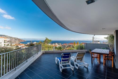 Virtudes Ocean view with pool by HR Madeira — 4-Star Luxury Hotel in Funchal, Portugal