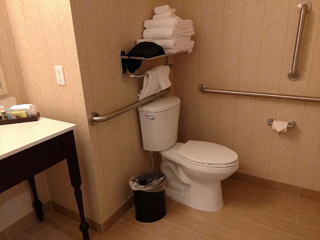 Best Western Plus Dayton Hotel & Suites - photo 24