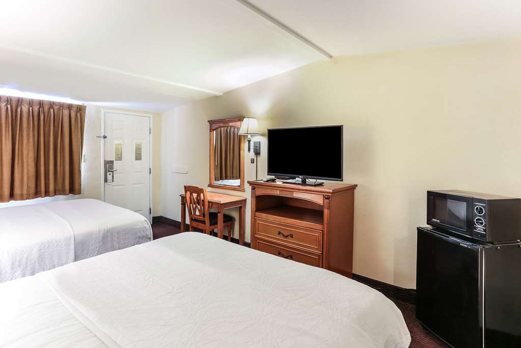 Americas Best Value Inn & Suites El Centro - photo 11