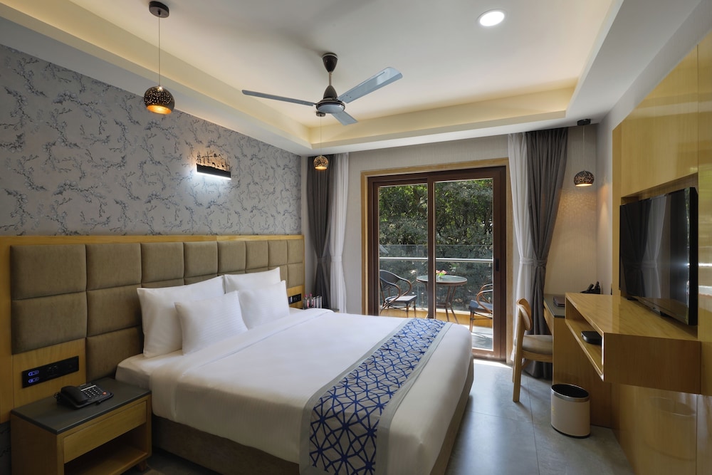 Treat Beach Resort — Dahanu — photo 5