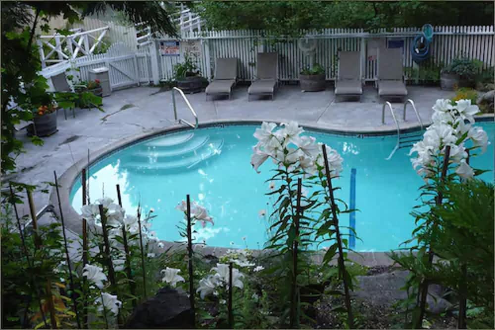 Narrow Gauge Inn - photo 44