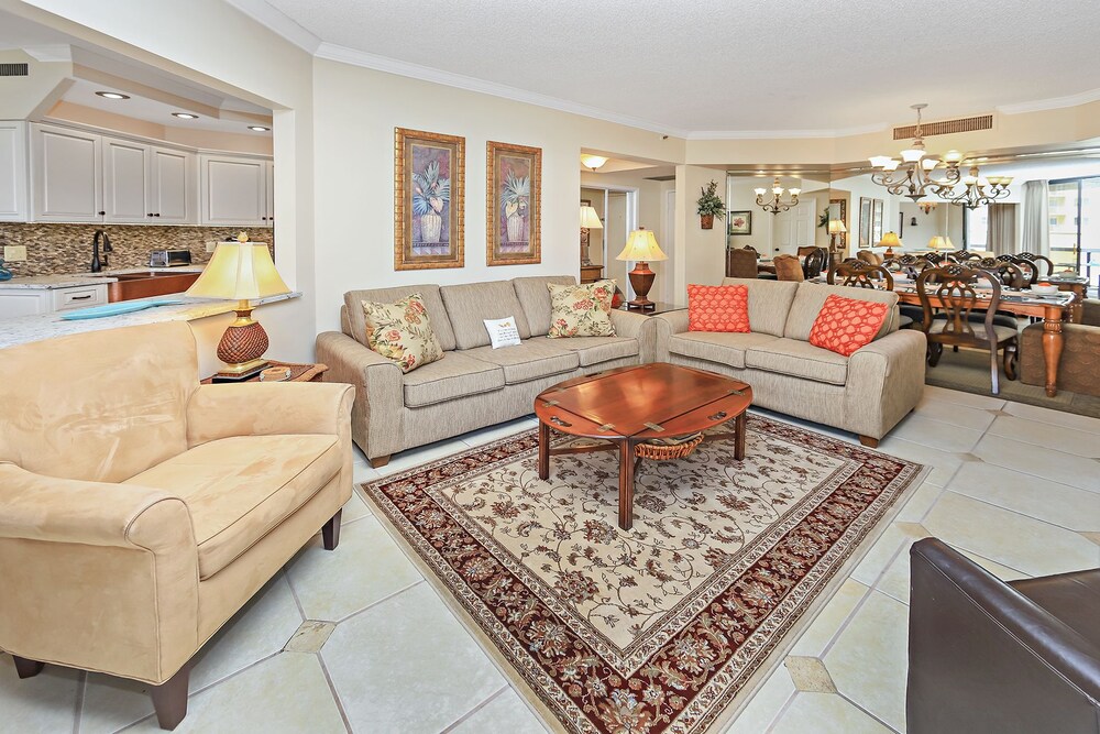 Surfside Resort 206 by RedAwning - photo 5