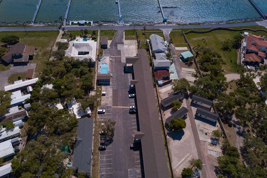 Quality Inn Rockport on Aransas Bay - photo 9