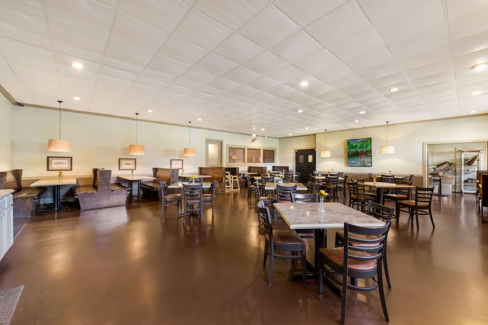 Best Western Mountain Lodge at Banner Elk - photo 29