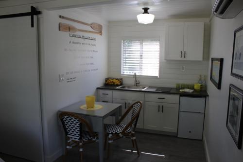 Island View Cottages Sebastian - photo 6