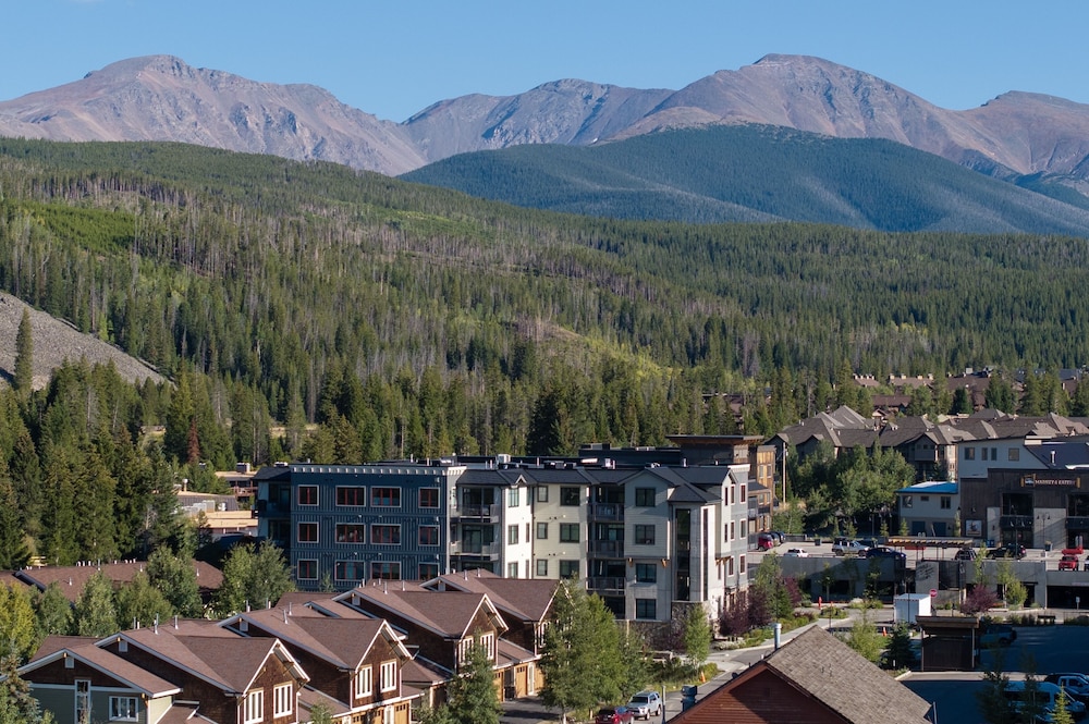 Downtown Flat condo — 4-Star Luxury Hotel in Winter Park, United States
