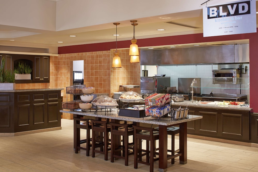 Hilton Garden Inn Scottsdale Old Town - photo 41