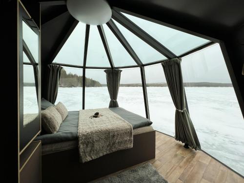 LakeLodge Kiehinen & Igloos in Rovaniemi, Finland