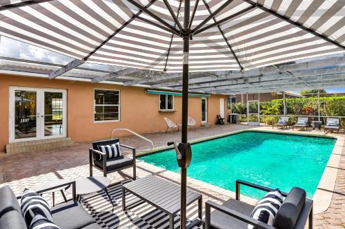 Casa Natalia 3BR Home with Pool Near Hard Rock Casino — 4-Star Luxury Hotel in Hollywood, United States