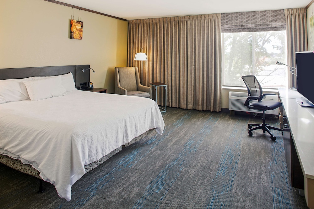 Hilton Garden Inn Bentonville Rogers - photo 17