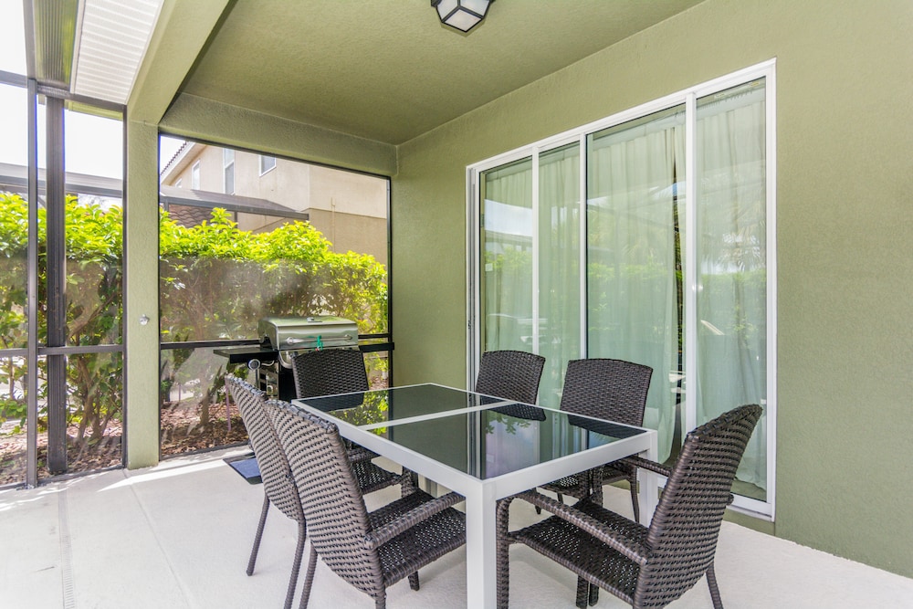 Lovely Vacation House With Private Pool at Solterra Resort - photo 41