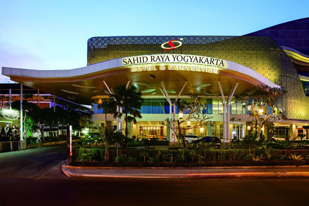 Sahid Raya Hotel & Convention Yogyakarta — hotel in Yogyakarta