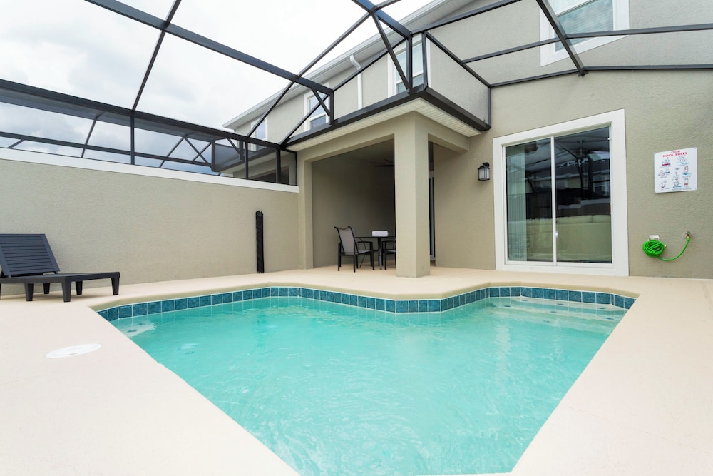 Gorgeous 4 Bd Close to Disney w Pool Storey Lake Resort 4243 - featured photo