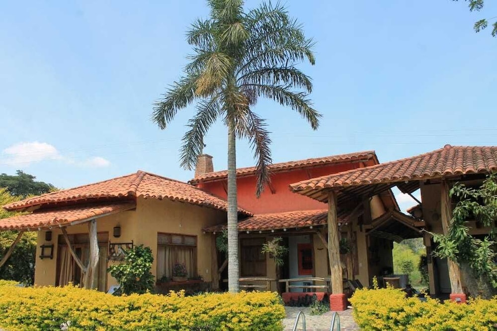 Hotel Del Campo — Quimbaya
