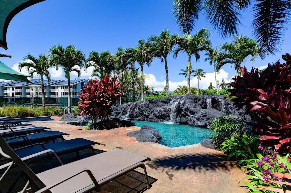 Newly Remodeled Cliffs Resort in Princeville condo - carbon neutral hotel in Princeville