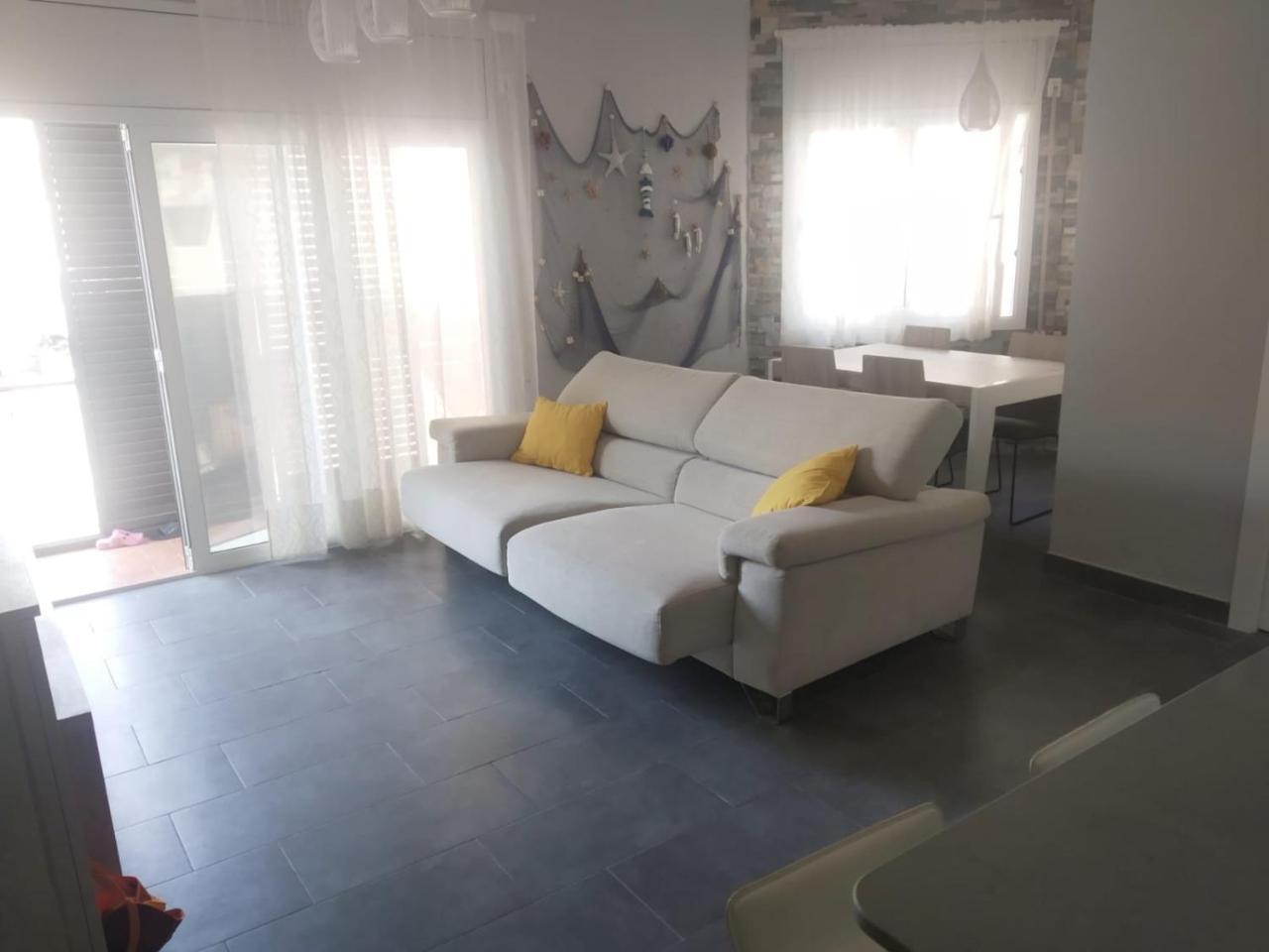 Baix a Mar - last minute hotel in Torredembarra
