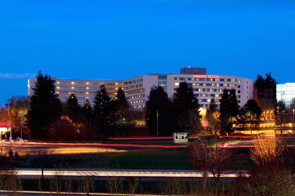 Embassy Suites by Hilton Portland Tigard - photo 86