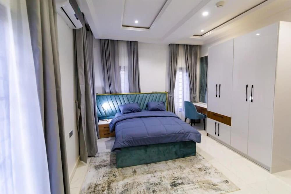 Irabel Hotel - last minute hotel in Abuja