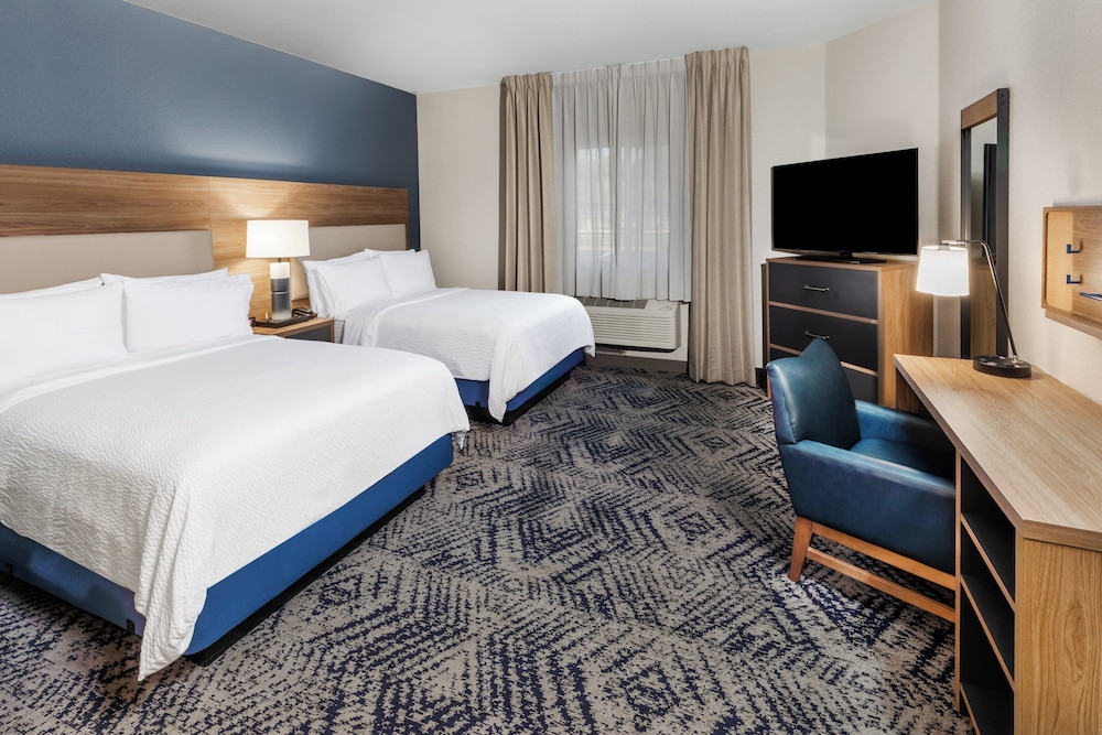 Candlewood Suites Fayetteville University of Arkansas by IHG - photo 10