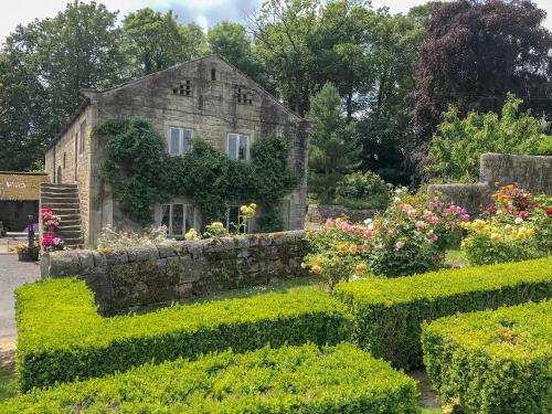 The Dovecote - carbon neutral hotel in Harrogate