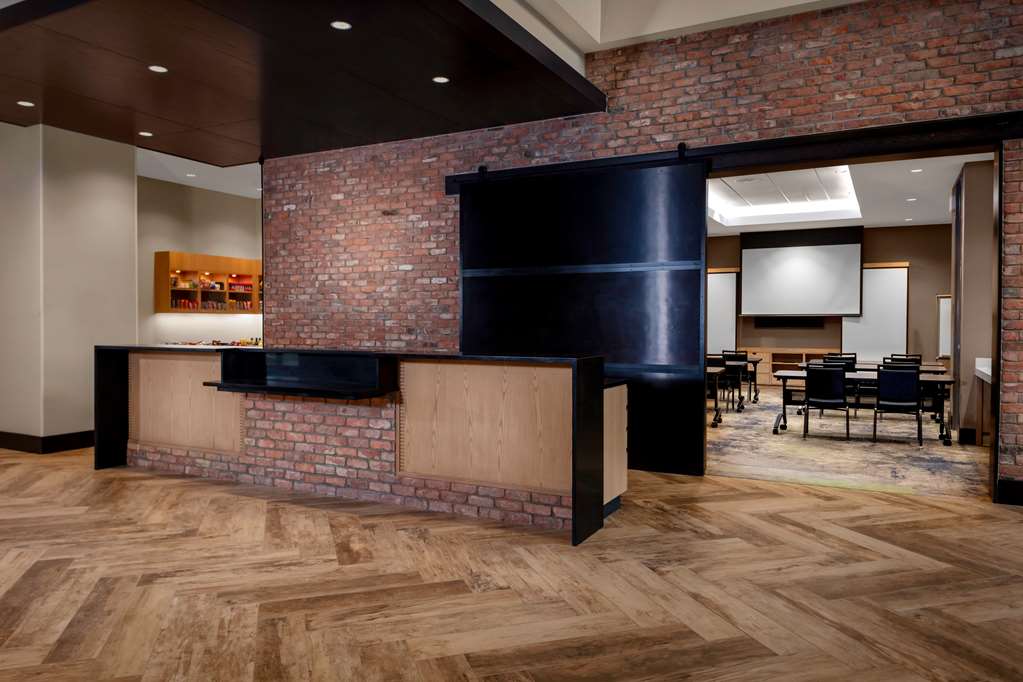 Hyatt House Nashville Downtown Convention Center - photo 16