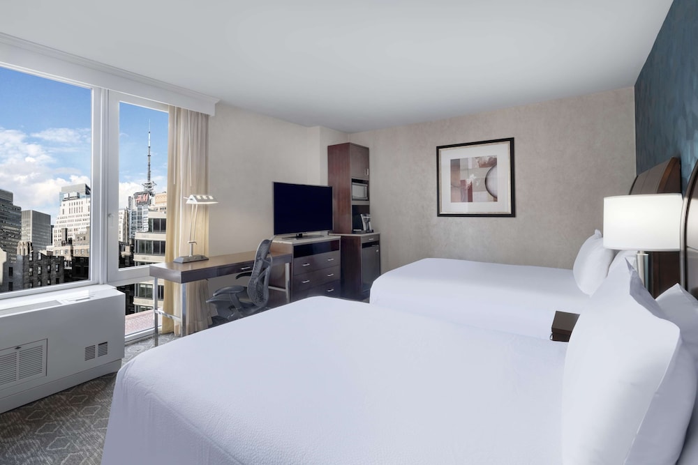 Hilton Garden Inn New York West 35th Street - photo 22
