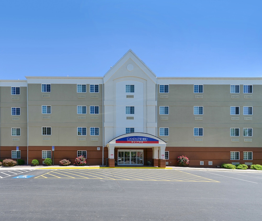 Candlewood Suites Winchester by IHG - photo 43