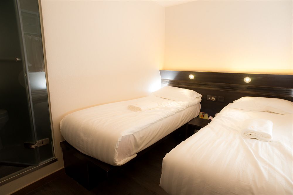 Homy Inn Mars in Kowloon, People's Republic of China